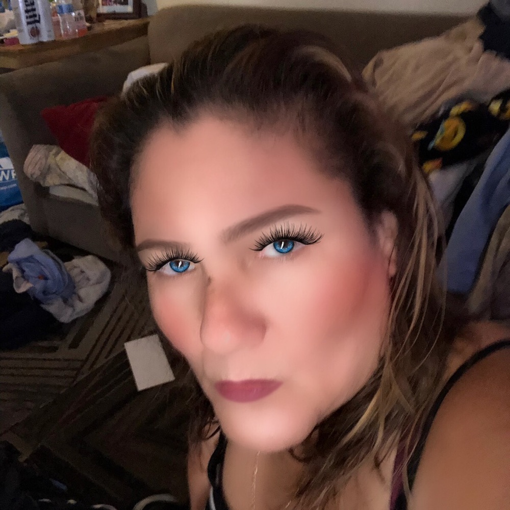 Meet your Posher, Maria